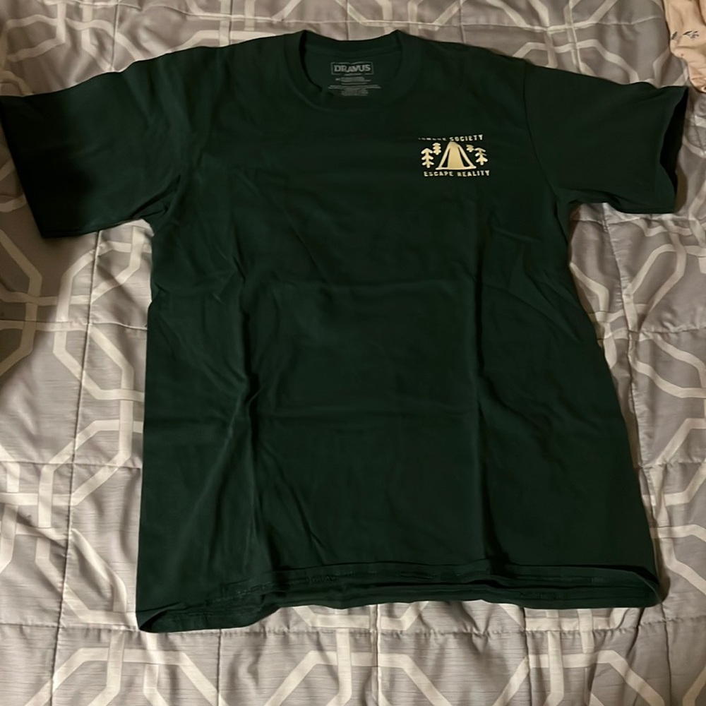 Dravus Shirt, Beautiful Condition, Barely worn.